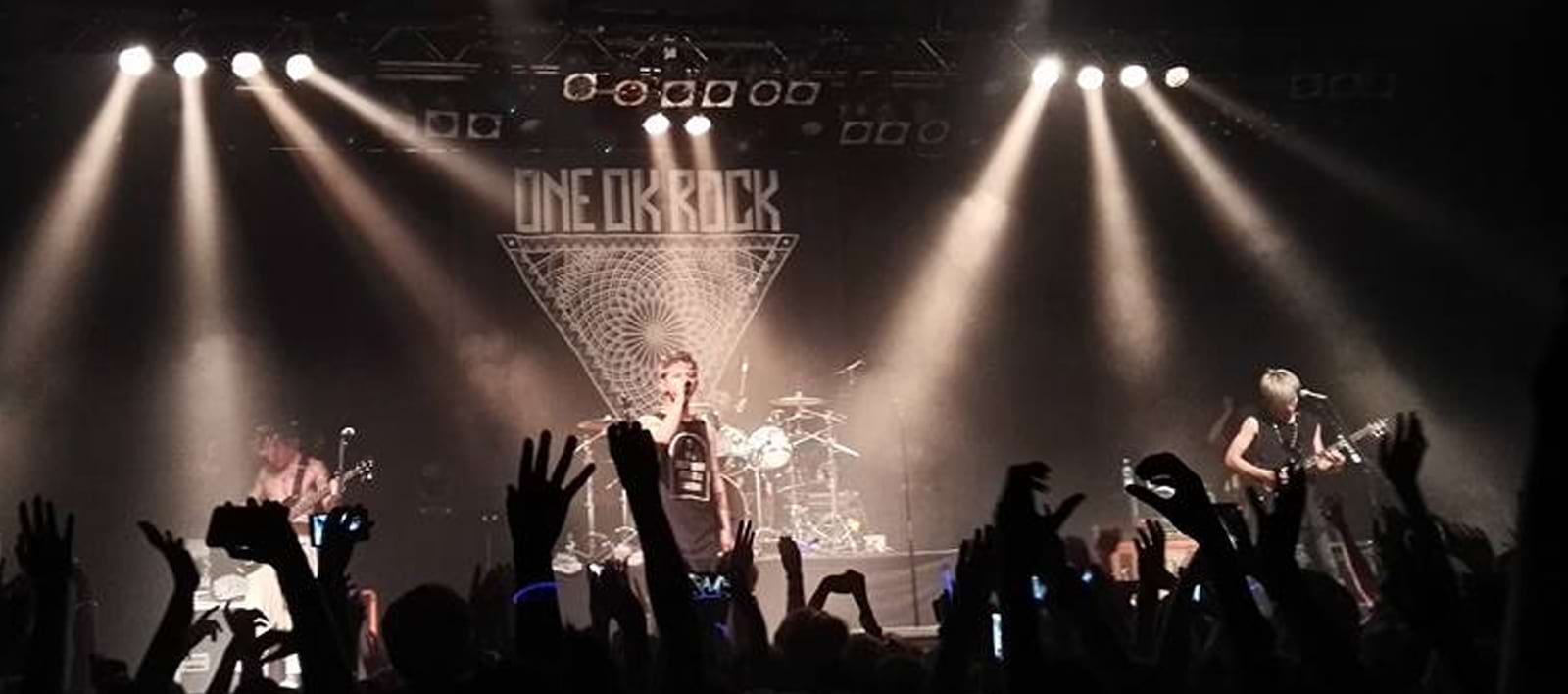 ONE OK ROCK/ONE OK ROCK with Orchestra … Stream ONE OK ROCK Orchestra by rzljmhr | Listen online for